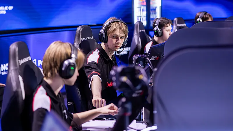 B8 @ BLAST Open Rotterdam 2026 - Day 1